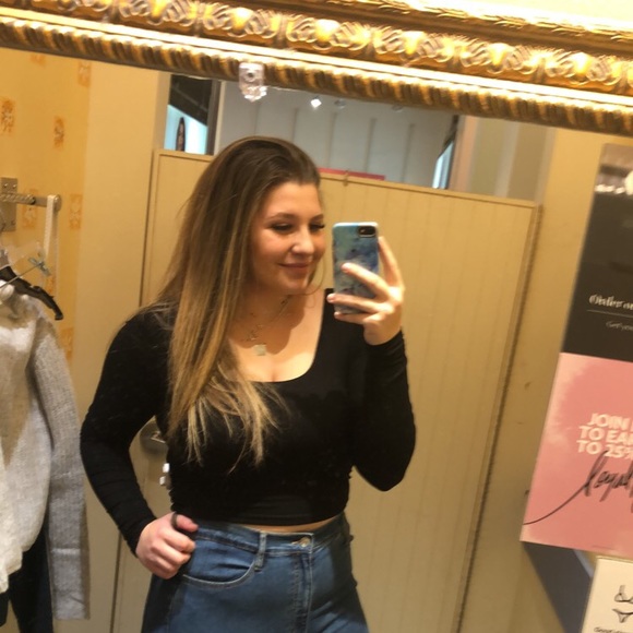 Meet your Posher, Catherine - Picture 1 of 1